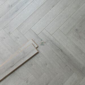 Oak Robust Grey Herringbone Laminate AC4