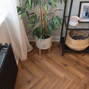 Oak Robust Fumed Herringbone Laminate Livingroom