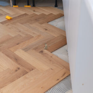 14mm Brushed & Oiled Oak Herringbone Engineered Flooring