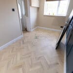 Smooth Invisible Oak Herringbone Flooring