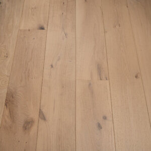 190mm Pale Invisible Lacquered Engineered Wood Flooring