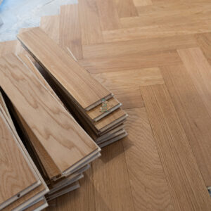 Atlanta 14/2 x 90mm Natural Brushed Oak Herringbone Engineered Flooring