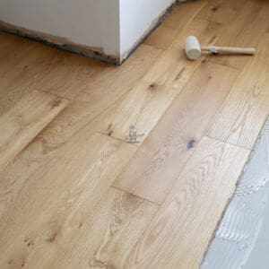 Chicago Click 14/3 x 190mm Rustic Natural Brushed Oak Engineered Wood Flooring