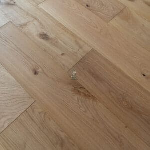 Chicago Click 14/3 x 190mm Rustic Natural Brushed Oak Engineered Wood Flooring