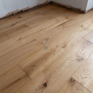 Chicago Click 14/3 x 190mm Rustic Natural Brushed Oak Engineered Wood Flooring