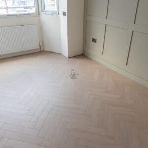 Craft 12mm Sahara Oak Herringbone AC5 Laminate Flooring