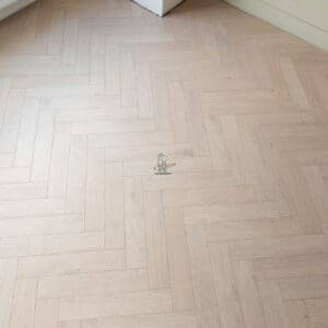 Craft 12mm Sahara Oak Herringbone AC5 Laminate Flooring