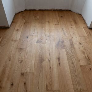 Chicago Click 14/3 x 190mm Rustic Natural Brushed Oak Engineered Wood Flooring